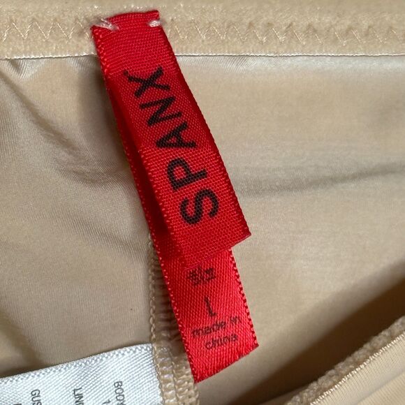 Spanx Womens Bottom Shapewear High Waist Large Nude Half Waist Smoothing Elastic - Picture 3 of 6
